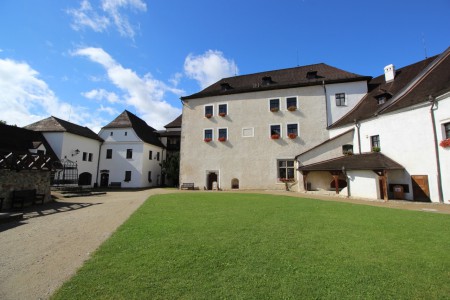 statni-hrad-nove-hrady